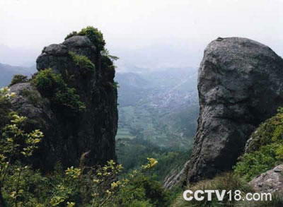 隐龙山