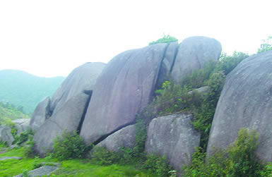 双苗尖风景区