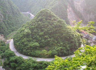 房县野人谷(洞)旅游区