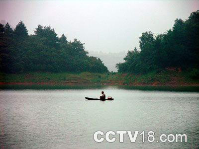 红枫湖风景图