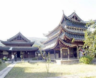 迁糯佛寺