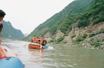 嘉陵江水上漂流